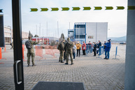 Zväčšiť fotografiu - Župa opäť otvára veľkokapacitné očkovacie centrum v trenčíne! - TSK_Otvorenie_VKOC_Trencin-28