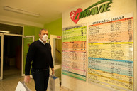 Zväčšiť fotografiu - Župa pokračuje s distribúciou ochranných prostriedkov pre lekárov v jednotlivých okresoch - 20200319_TSK_nemocnice_003w