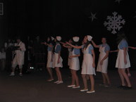 Folklórny súbor  Véna oslavoval 