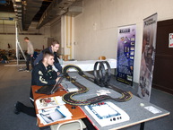 Stredoškoláci a robotici na trenčianskom výstavisku - P3307903