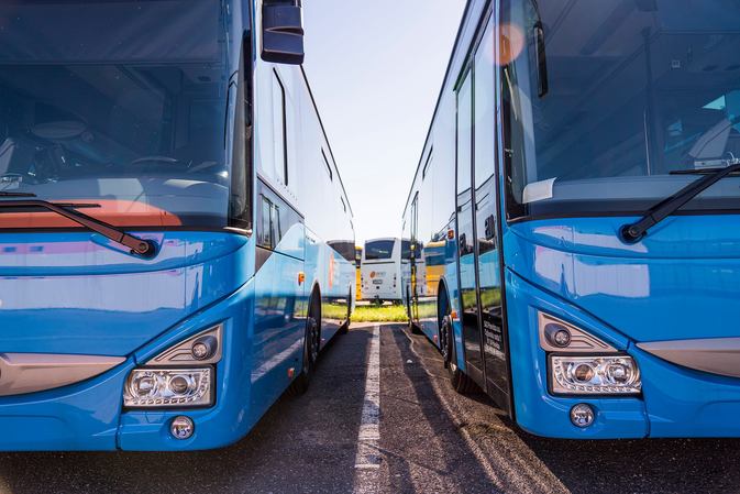 Zákon hovorí, že o dopravnú obslužnosť na svojom území sa majú postarať samotné mestá