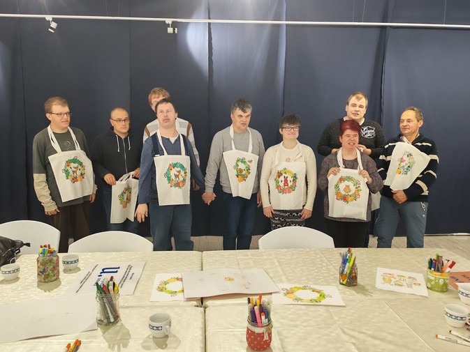 Deväť rokov vianočnej tvorby a integrácie s VZOSTUPom