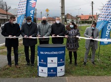 Medzi Hradišťom a Partizánskym sa motoristi tešia z vynoveného úseku cesty