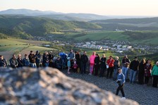 Nielen fakle, ale aj srdcia sa opäť rozhoreli pri spomienke na generála