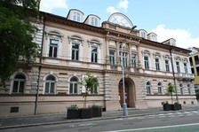 V župnej galérii je neustále rušno