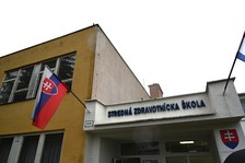 Stredná zdravotnícka škola v Prievidzi pripravuje žiakov na reálnu prax s pomocou moderných technológií