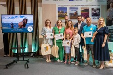 Žiačky SOŠ Pruské uspeli v súťaži Najkrajšia fotografia z územia MAS