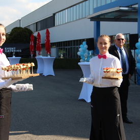Dve spoločnosti, ktoré sú významnými zamestnávateľmi v okrese Ilava oslávili okrúhle výročie
