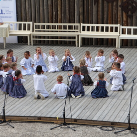 Folklórna sobota v podaní jubilejných Trenčianskych folklórnych slávností či festivalu dychových hudieb 