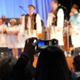 Folklórne podujatia v Trenčianskom kraji roztočili sukne desiatkam folkloristiek