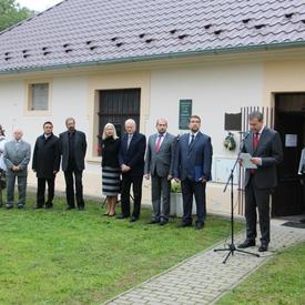 Malá obec Zemianske Podhradie si pripomenula velikánov vo svojej histórii