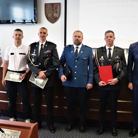Na župnom úrade sa ďakovalo profesionálnym i dobrovoľným hasičom 