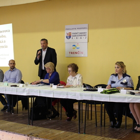 Seminár ATV sa venoval ochrane seniorov pred podvodníkmi a zlodejmi