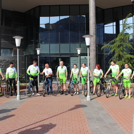 Štvrtý ročník projektu Do práce na bicykli otvoril na Trenčianskej župe národný cyklokoordinátor, predstavili aj nové cyklodresy Zelenej župy  
