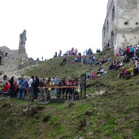 Vstupnú bránu hradu Bystrica prekročilo takmer 600 ľudí