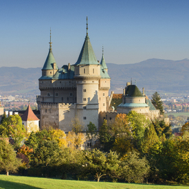 Relax v kúpeľoch či návšteva hradov a zrúcanín – aj takýto bol rekordný rok župy v číslach