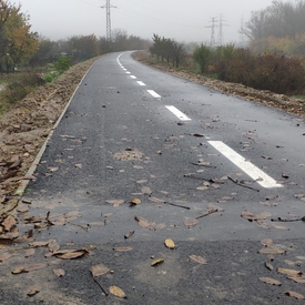 Župa prosí verejnosť o pomoc. Novú cyklotrasu poškodzuje vandal!