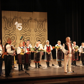 Seniori z Folklórneho súboru Senior klub Vršatec ukázali, ako sa robí folklór