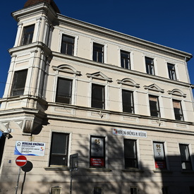 Všetky oddelenia knižnice pod jednou strechou