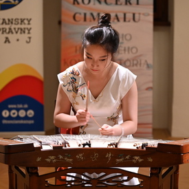 Tóny čínskeho cimbalu rozozvučali Draškovičov kaštieľ