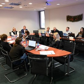 Krajské štipendiá fungujú, stredné školstvo prechádza množstvom legislatívnych zmien