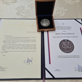 Najvýznamnejšie ocenenie Ministerstva školstva v rukách učiteľky bánovského gymnázia