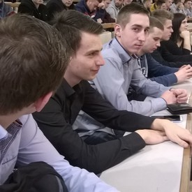 Spojená škola v Novákoch získala na 10. ročníku Strojárskej olympiády bronz, odmenou Marekovi Boškovi je vstupenka na Strojnícku fakultu STU