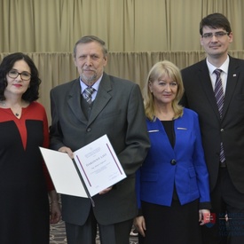 Traja pedagógovia župných škôl ocenení Ministerstvom školstva, vedy, výskumu a športu Slovenskej republiky