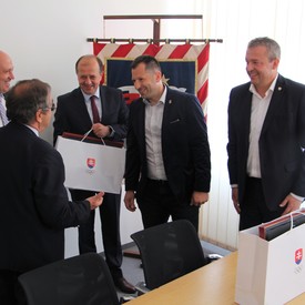 Trenčianska župa a krajské mesto Trenčín nadväzujú spoluprácu so Slovenským olympijským a športovým výborom  