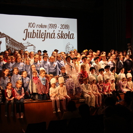 Úctyhodnú storočnicu existencie oslavuje v tomto roku až 5 župných stredných škôl, zagratulujte im spoločne s nami počas DOD TSK 2019