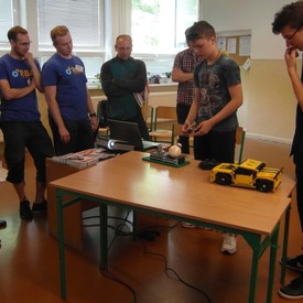 Víťazstvá v robotických súťažiach sú dôkazom, že podpora polytechnizácie na školách má zmysel
