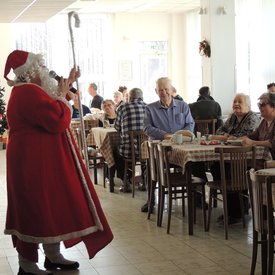 Mikuláš zavítal aj do považskobystrického Centra sociálnych služieb Bystričan