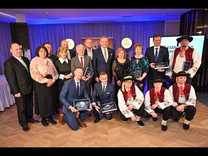 Ocenili sme tých, ktorí sa nesnažia byť slávnymi, ale hodnotnými