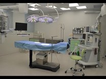 Bojnická nemocnica spustila nové operačné sály prvou operáciou