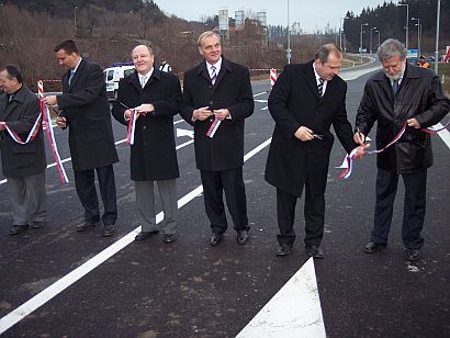 V Považskej Bystrici slávnostné otvorili preložku cesty II/517