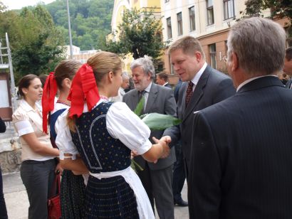 Premiér SR Robert Fico sa stretol so študentmi dvoch gymnázií 