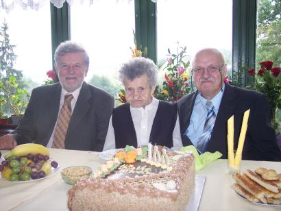 100-ročná jubilantka Júlia Anovčinová