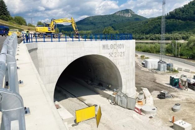 modernizácie trate Púchov – Žilina pre traťovú rýchlosť 160 km/h